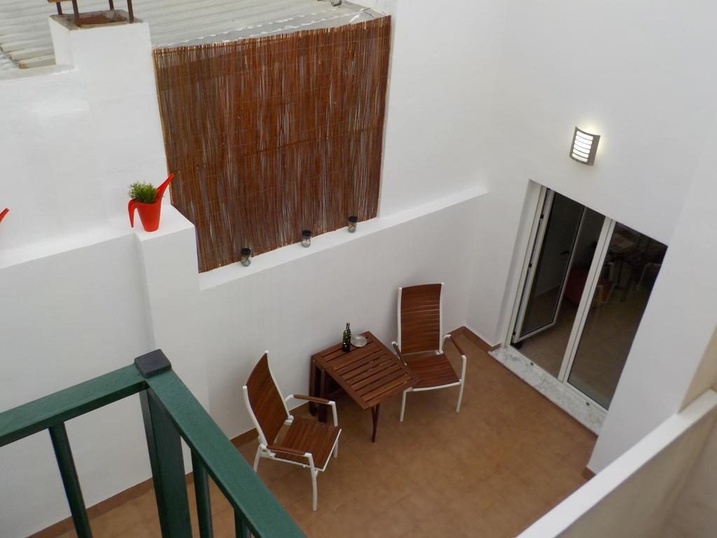Attic At 91 Apartment Pinoso Exterior foto